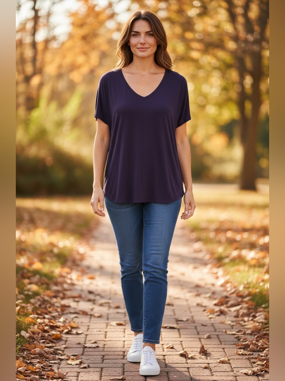EVRI Women's V-Neck Short Sleeve Tee in Navy Blue